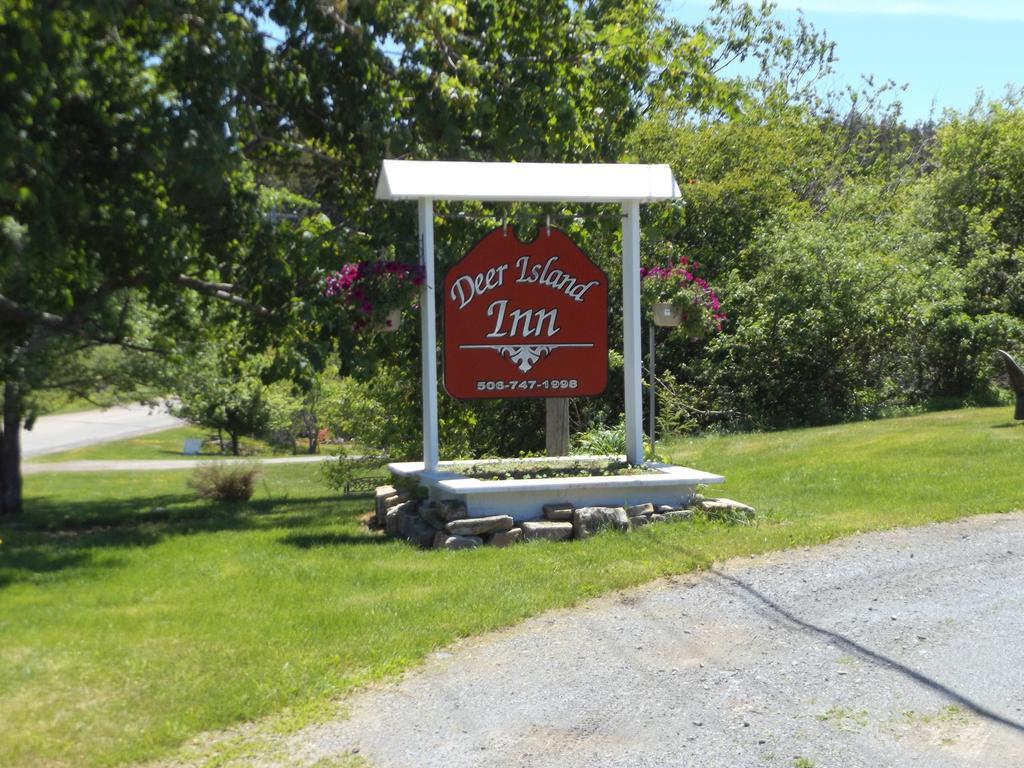 Deer Island Inn Lords Cove Экстерьер фото