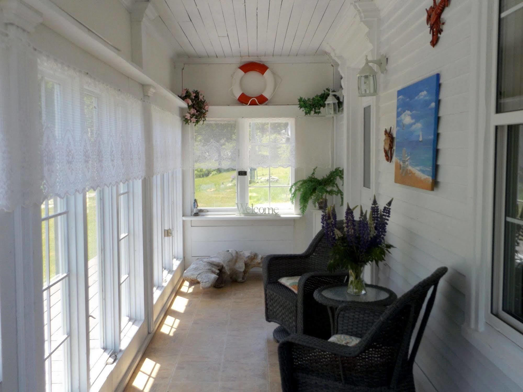 Deer Island Inn Lords Cove Экстерьер фото